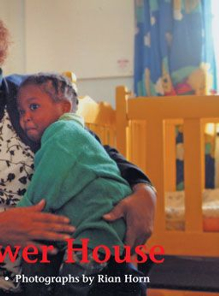 JUMBO INFORMATION READER: RED - SUNFLOWER HOUSE (Library)